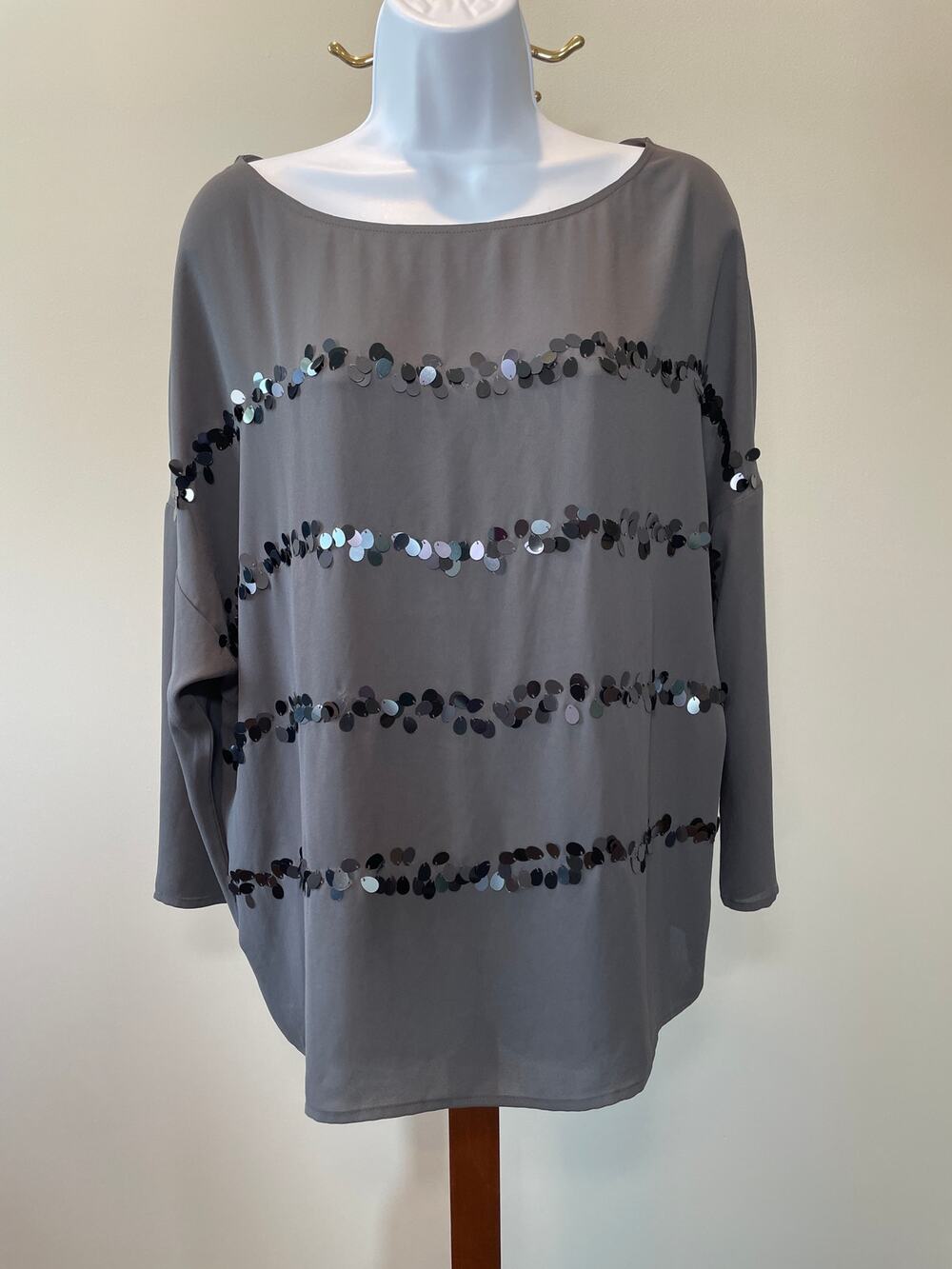 LOFT Sequin Detail Long Sleeve Top Size M Gray Loose Fit
